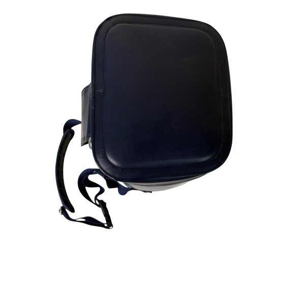 Vineyard Vines Target Weekender Sling Cooler Pattern Navy White 10 Can Capacity - Picture 6 of 8